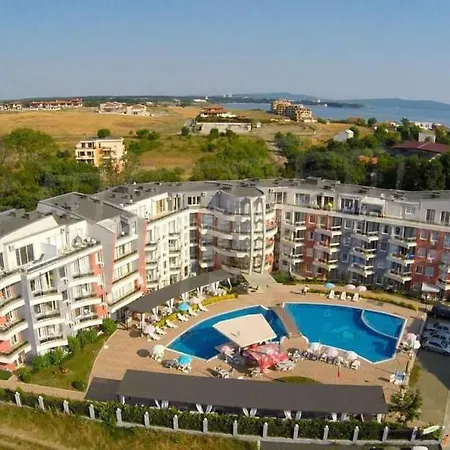 Apartment Emberli Penthouse Lozenets